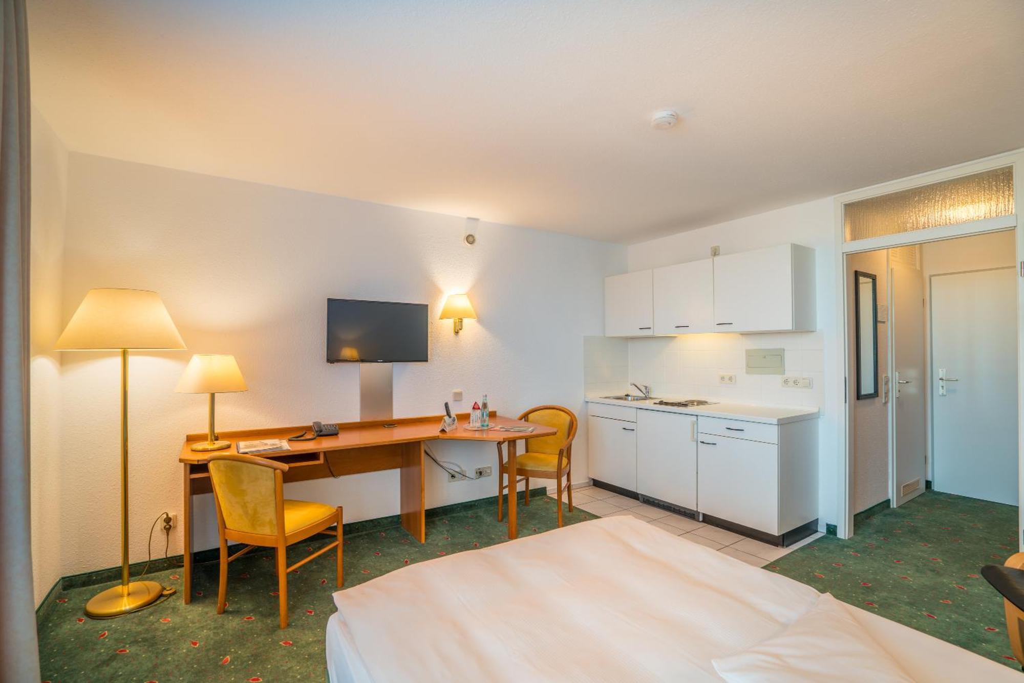 Airporthotel Residenz Steinenbronn Kültér fotó