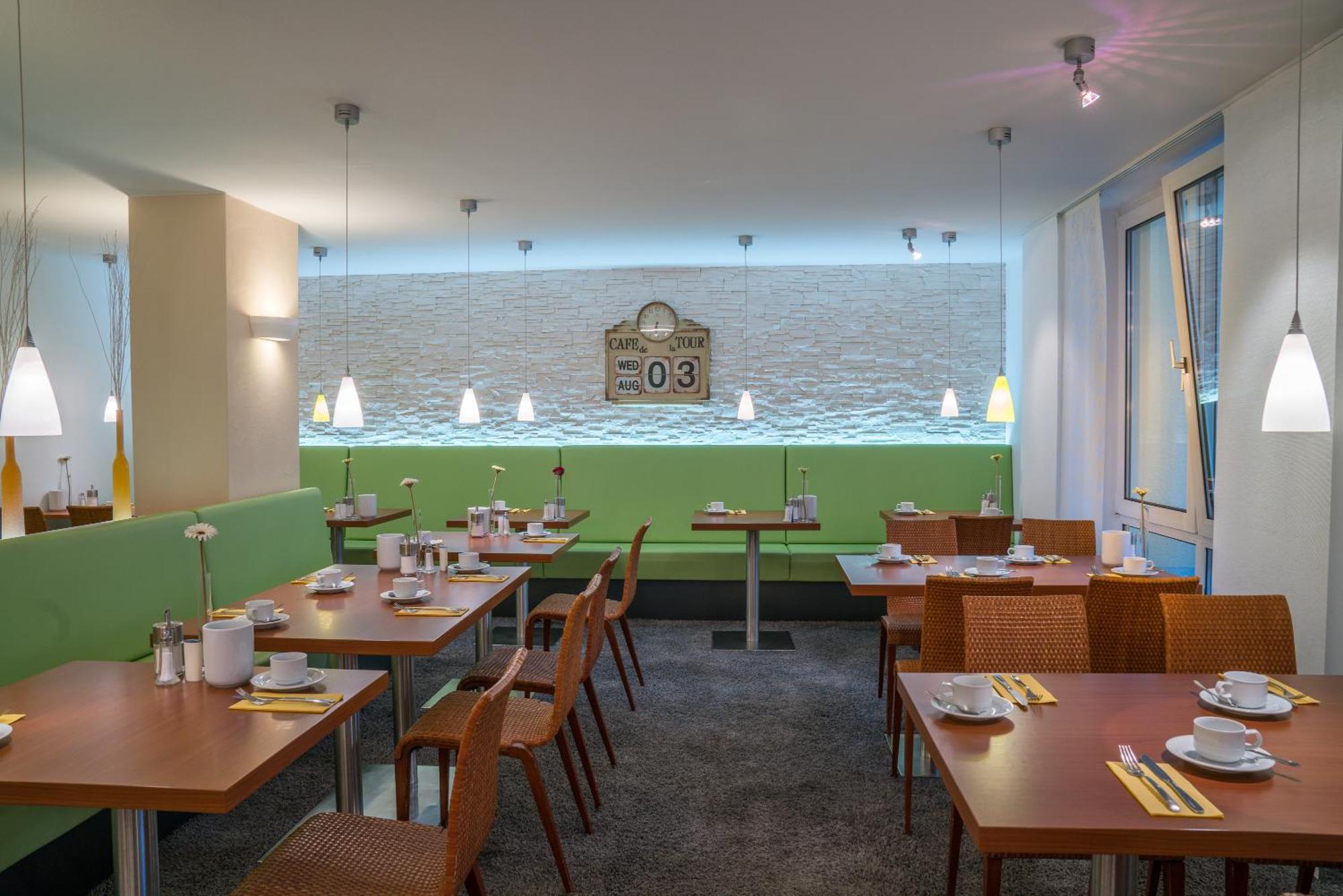 Airporthotel Residenz Steinenbronn Kültér fotó