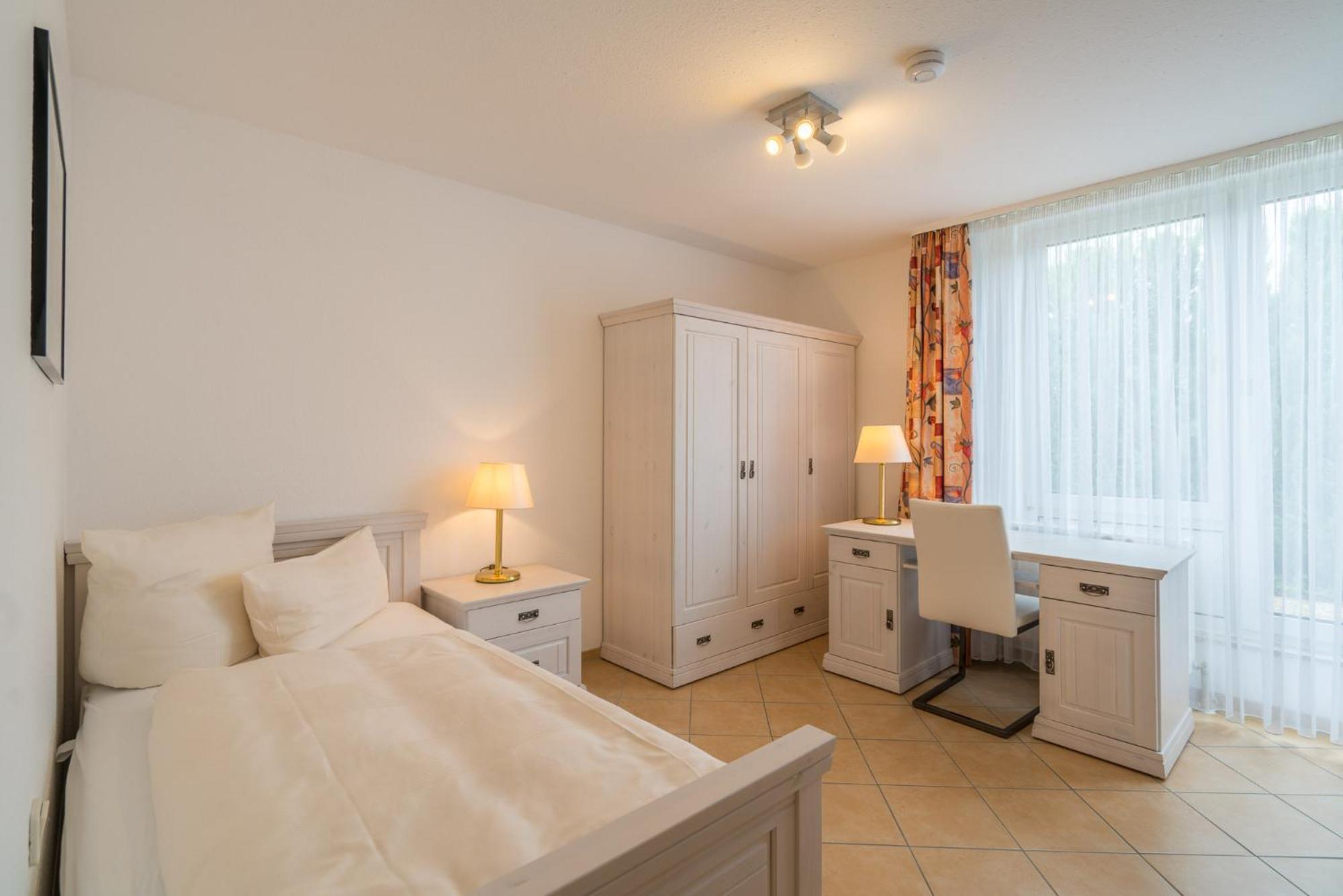 Airporthotel Residenz Steinenbronn Kültér fotó
